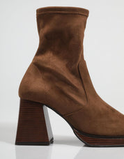 BOTINES REBECCA HOPE 2193 en color Cuero