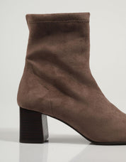 BOTINES MISS ELASTIC 77620 en color Taupe