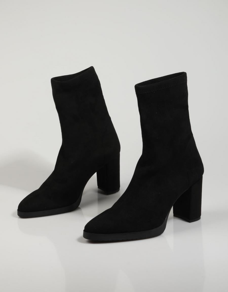 BOTINES MISS ELASTIC 77066 en color Negro