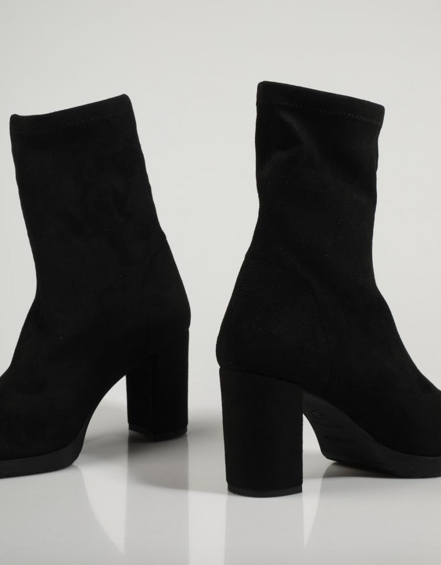 BOTINES MISS ELASTIC 77066 en color Negro