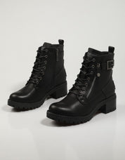 BOTINES REFRESH 78972 en color Negro