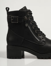 BOTINES REFRESH 78972 en color Negro