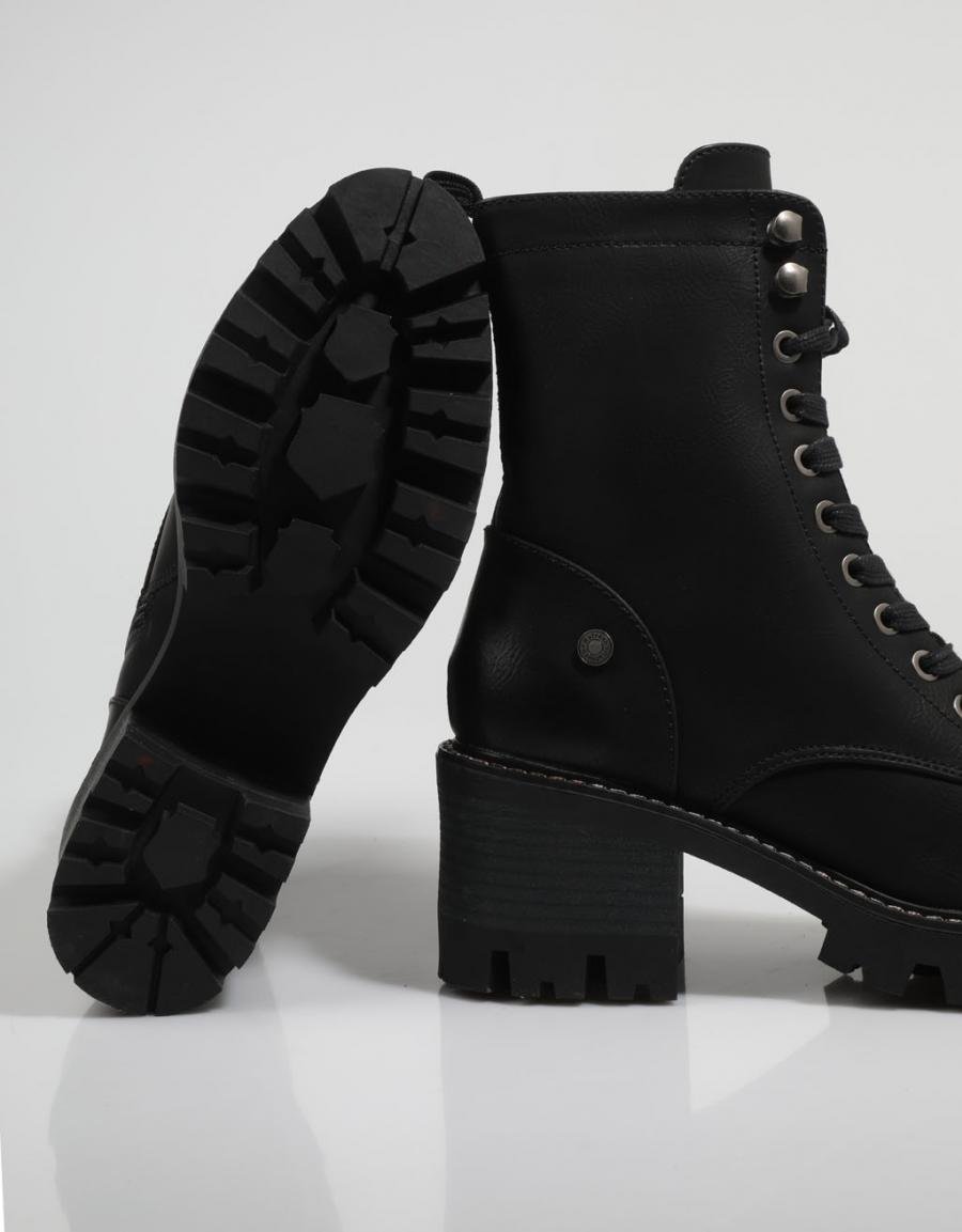 BOTINES REFRESH 170305 en color Negro