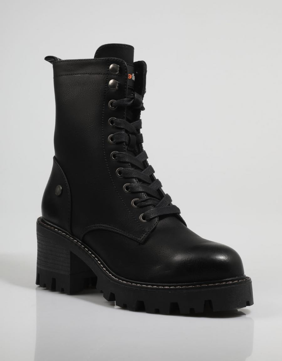 BOTINES REFRESH 170305 en color Negro