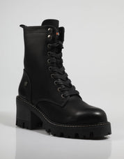 BOTINES REFRESH 170305 en color Negro