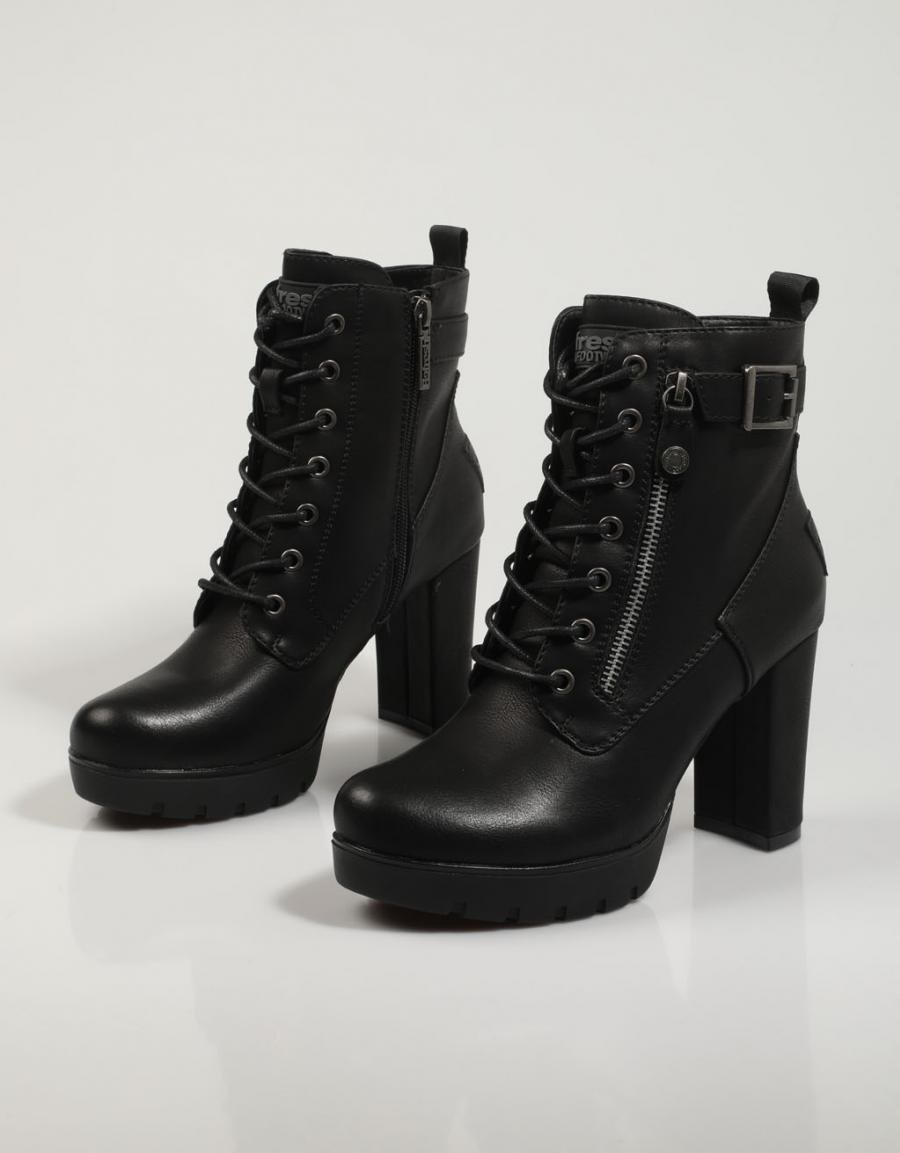 BOTINES REFRESH 78971 en color Negro