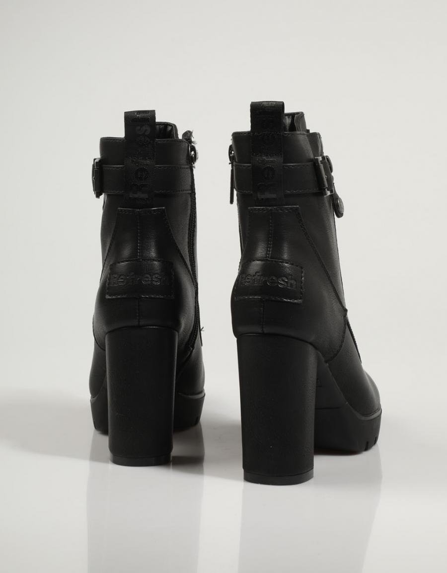 BOTINES REFRESH 78971 en color Negro