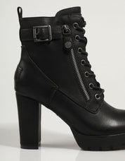 BOTINES REFRESH 78971 en color Negro