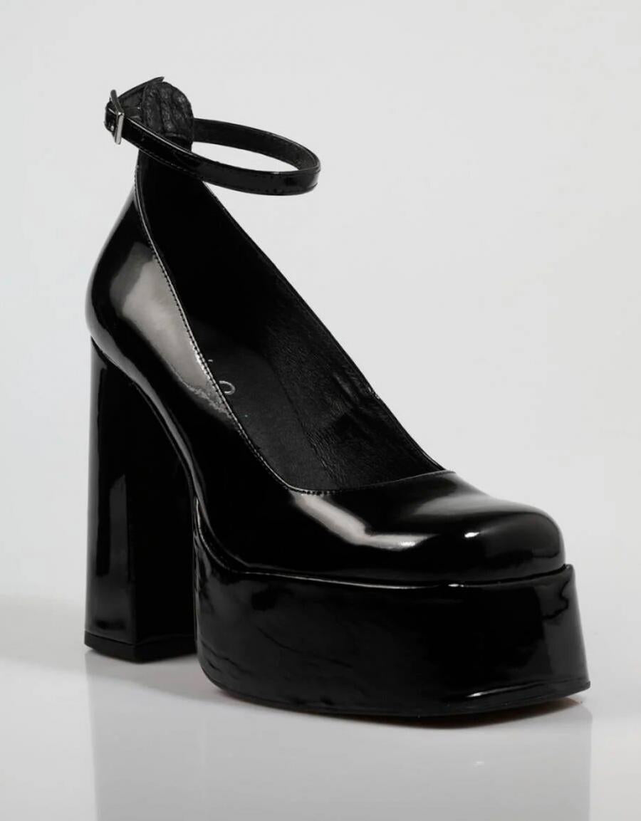 ZAPATOS VESTIR CHIO 8586 en color Negro