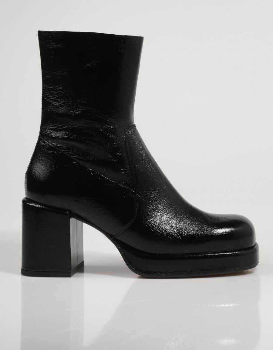 BOTINES CHIO 8537 en color Negro