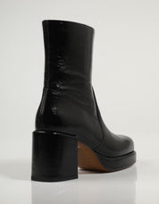 BOTINES CHIO 8537 en color Negro