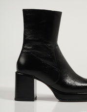 BOTINES CHIO 8537 en color Negro