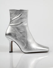BOTINES CHIO 8530 en color Plata