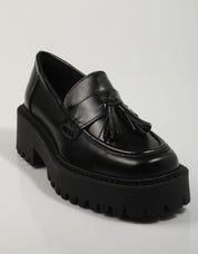 ZAPATOS SPORT REBECCA HOPE 7111 en color Negro