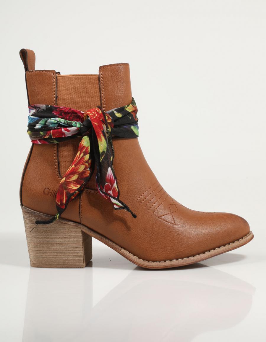 BOTINES CHIKA10 LILY 22 en color Cuero