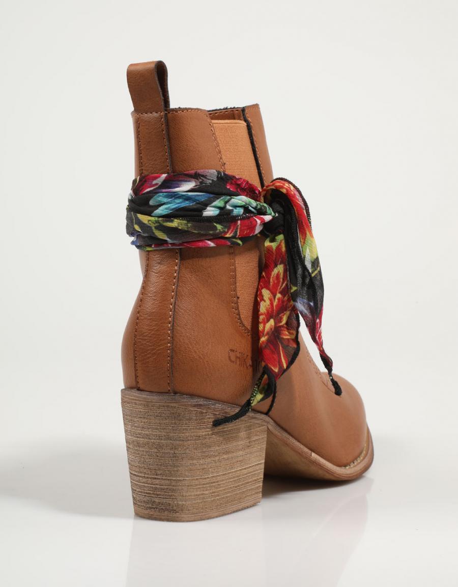 BOTINES CHIKA10 LILY 22 en color Cuero