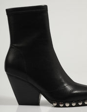 BOTINES NOA HARMON 8072 KANSAS en color Negro
