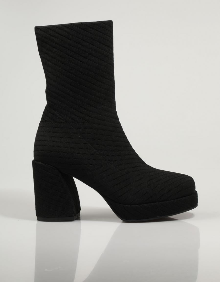 BOTINES NOA HARMON 9162 REGINA en color Negro