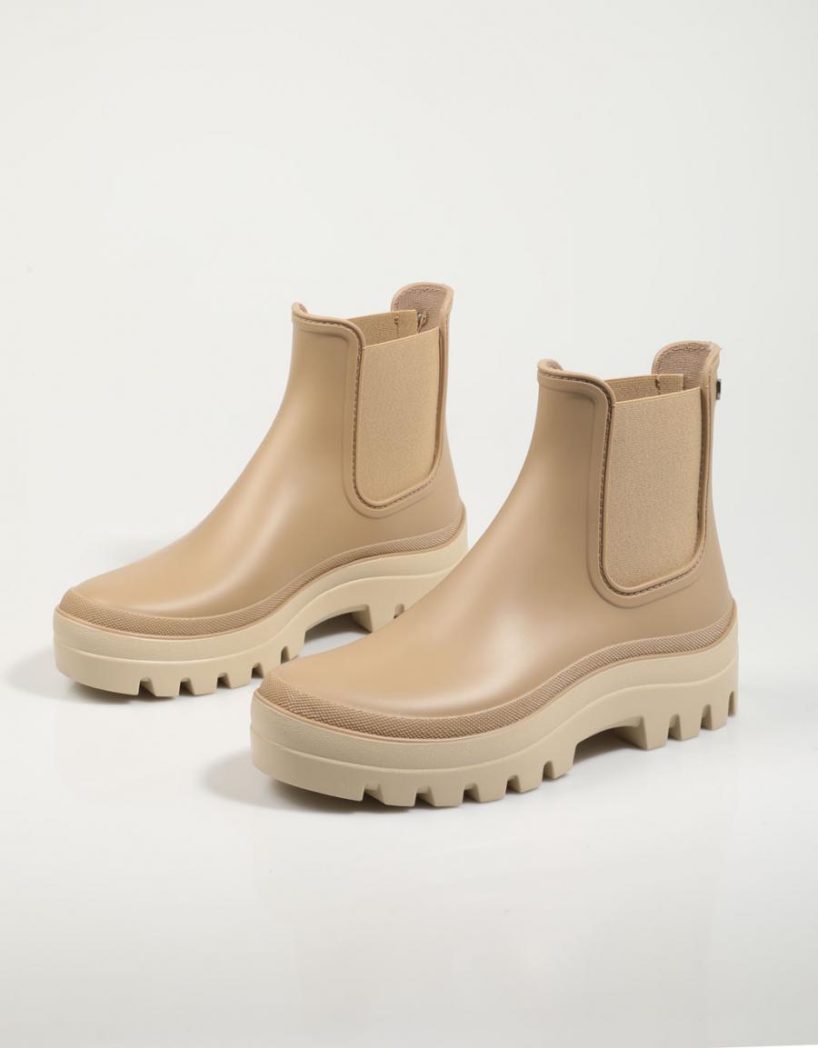 BOTINES IGOR W10279 en color Beige