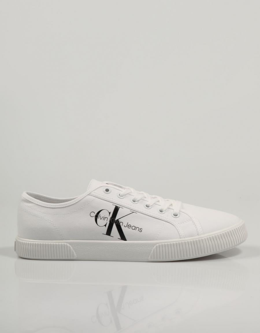 ZAPATILLAS CALVIN KLEIN ESSENTIAL en color Blanco