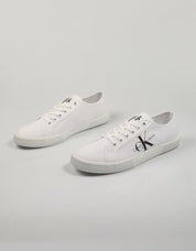 ZAPATILLAS CALVIN KLEIN ESSENTIAL en color Blanco