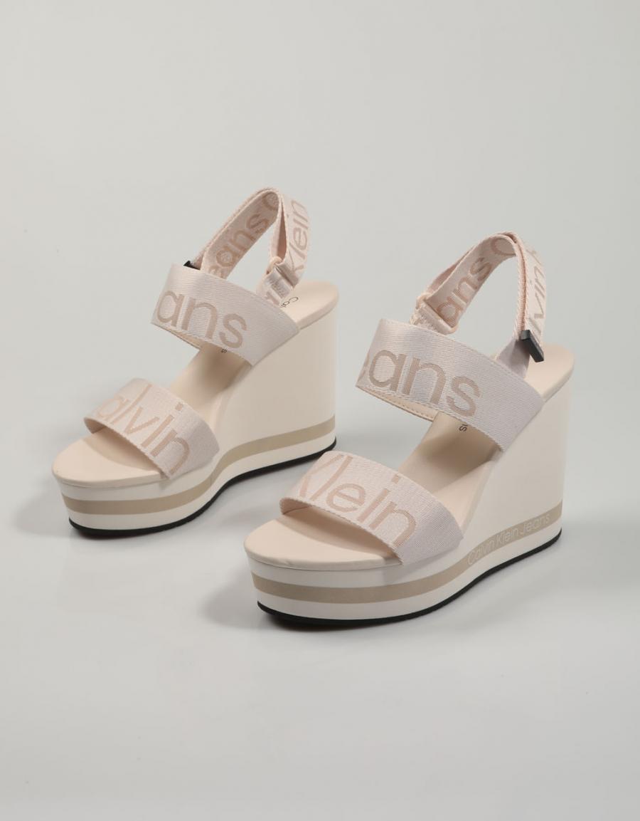 SANDALIAS CALVIN KLEIN WEDGE en color Blanco
