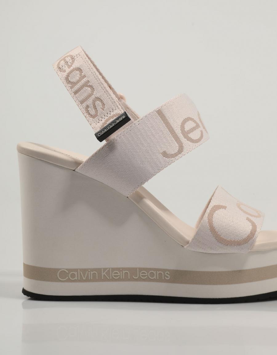 SANDALIAS CALVIN KLEIN WEDGE en color Blanco
