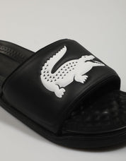 CHANCLAS LACOSTE CROCO en color Negro