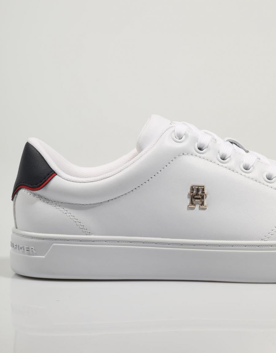 ZAPATILLAS TOMMY HILFIGER ELEVATED en color Blanco