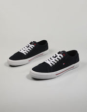 ZAPATILLAS TOMMY HILFIGER CORE en color Azul marino