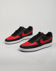 ZAPATILLAS NIKE COURT en color Negro
