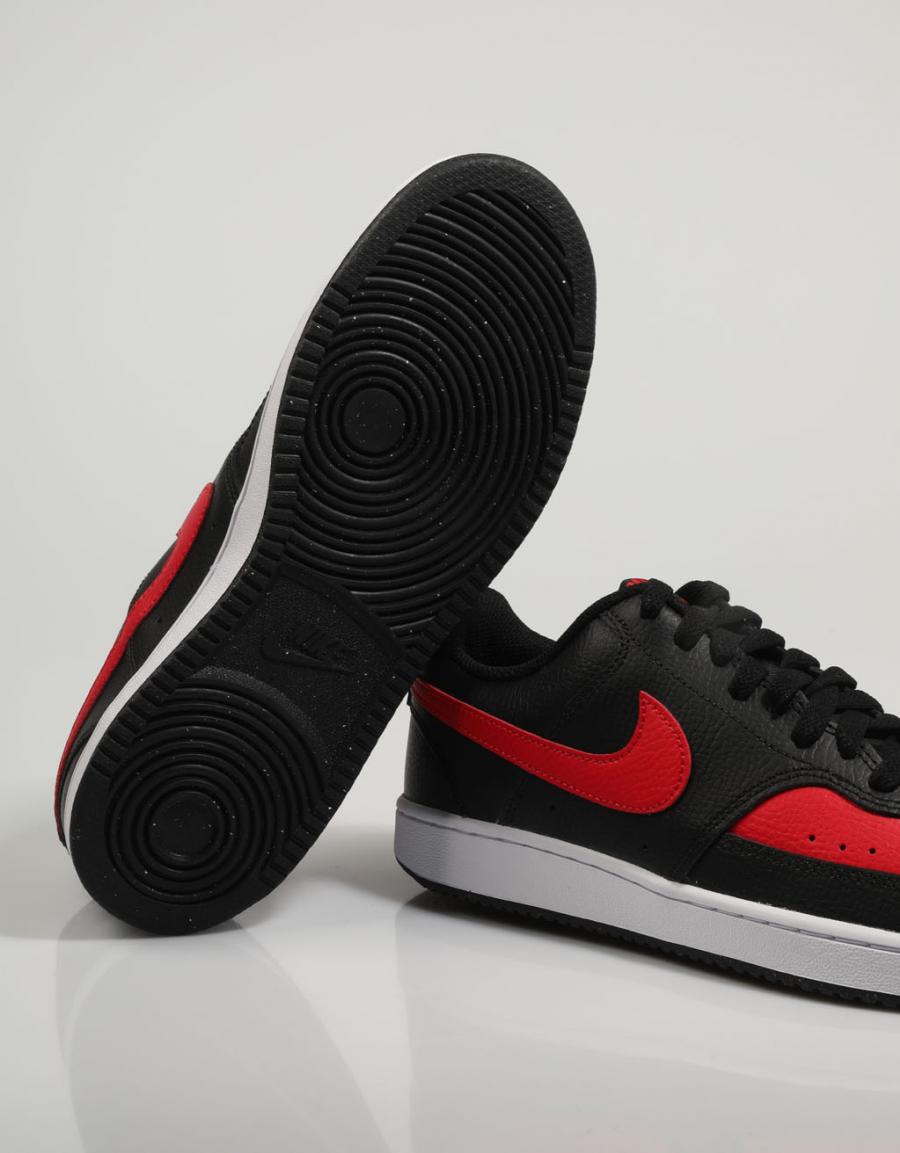 ZAPATILLAS NIKE COURT en color Negro