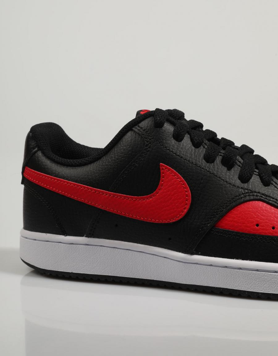 ZAPATILLAS NIKE COURT en color Negro