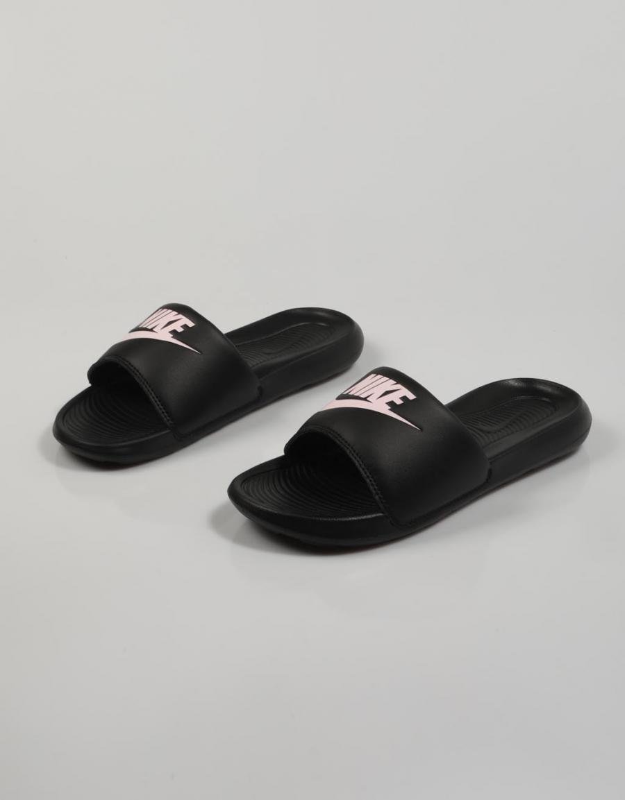 CHANCLAS NIKE VICTORI en color Negro