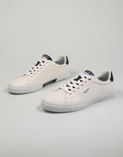 ZAPATILLAS PEPE JEANS KENTON en color Blanco