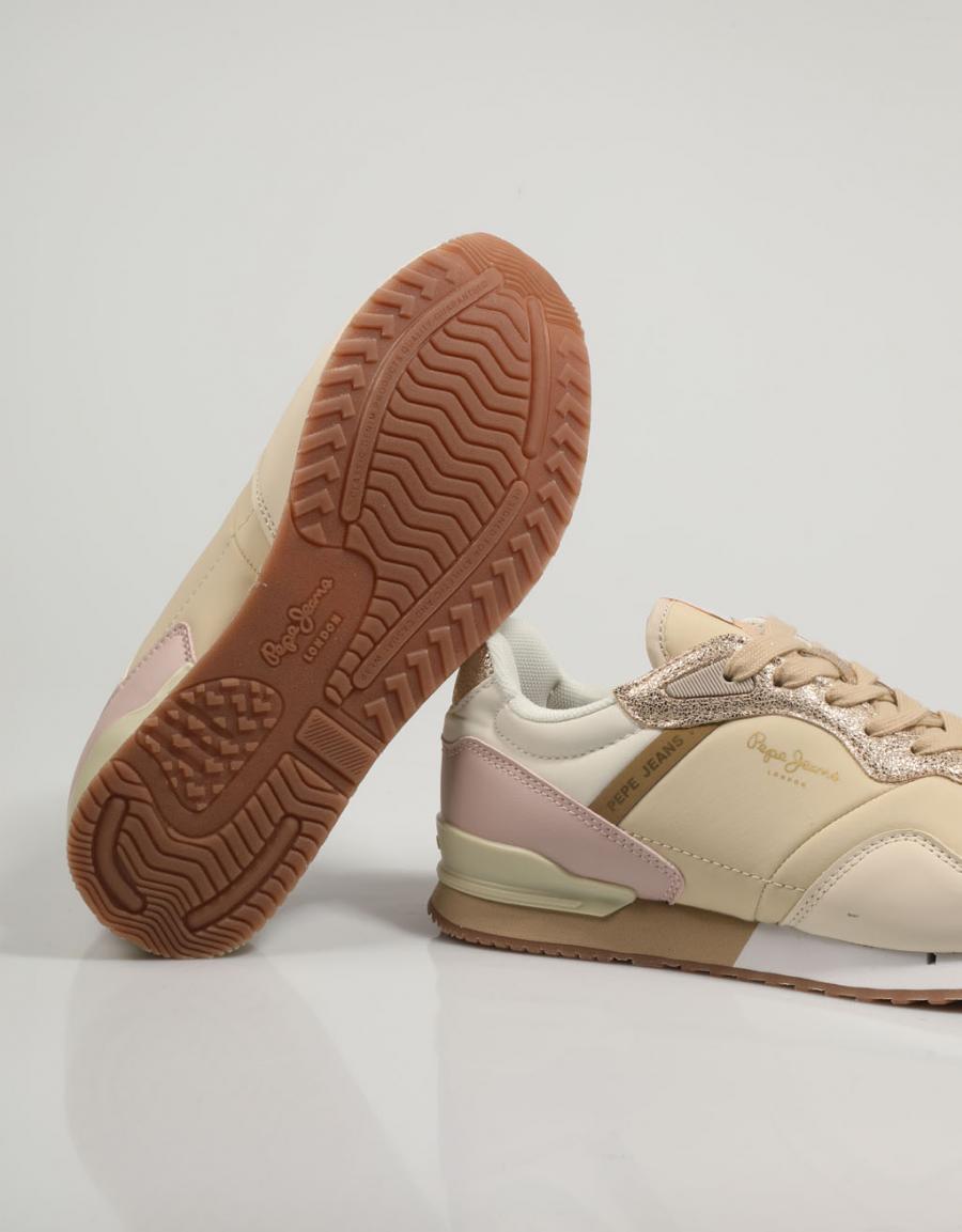 ZAPATILLAS PEPE JEANS LONDON en color Beige