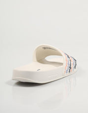CHANCLAS PEPE JEANS SLIDER en color Blanco