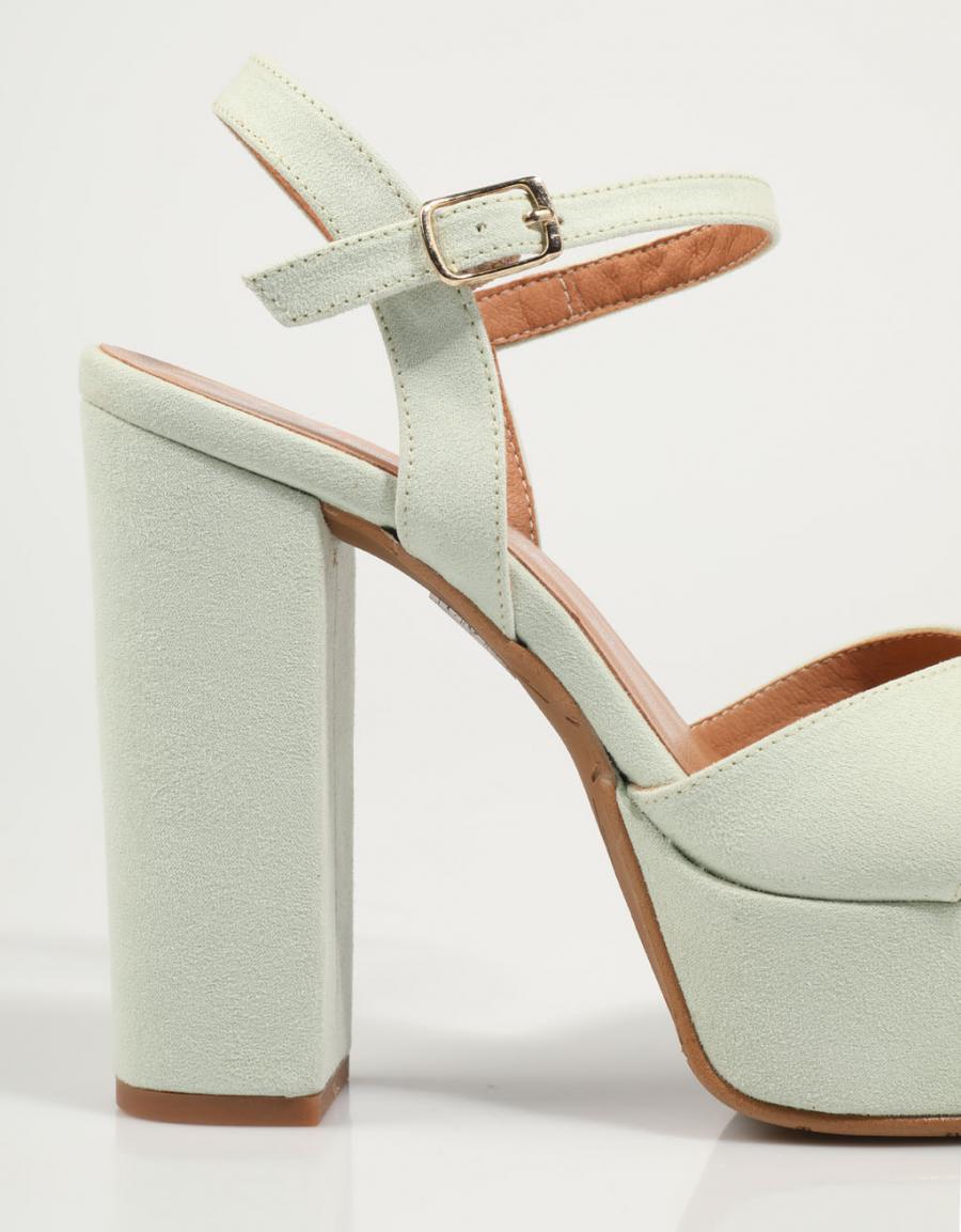 SANDALIAS REBECCA HOPE 2305 en color Verde