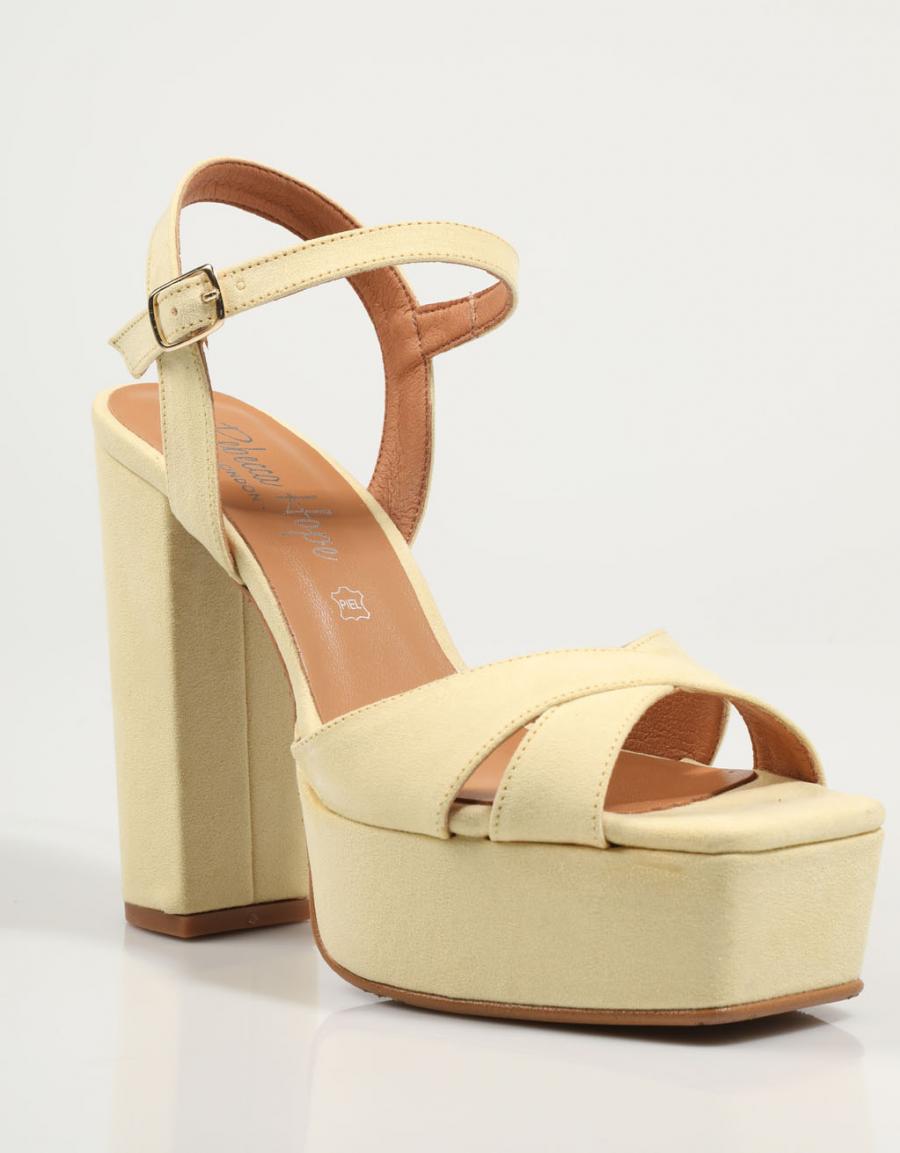 SANDALIAS REBECCA HOPE 2305 en color Amarillo