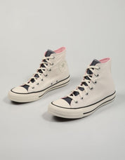 ZAPATILLAS CONVERSE CHUCK en color Blanco