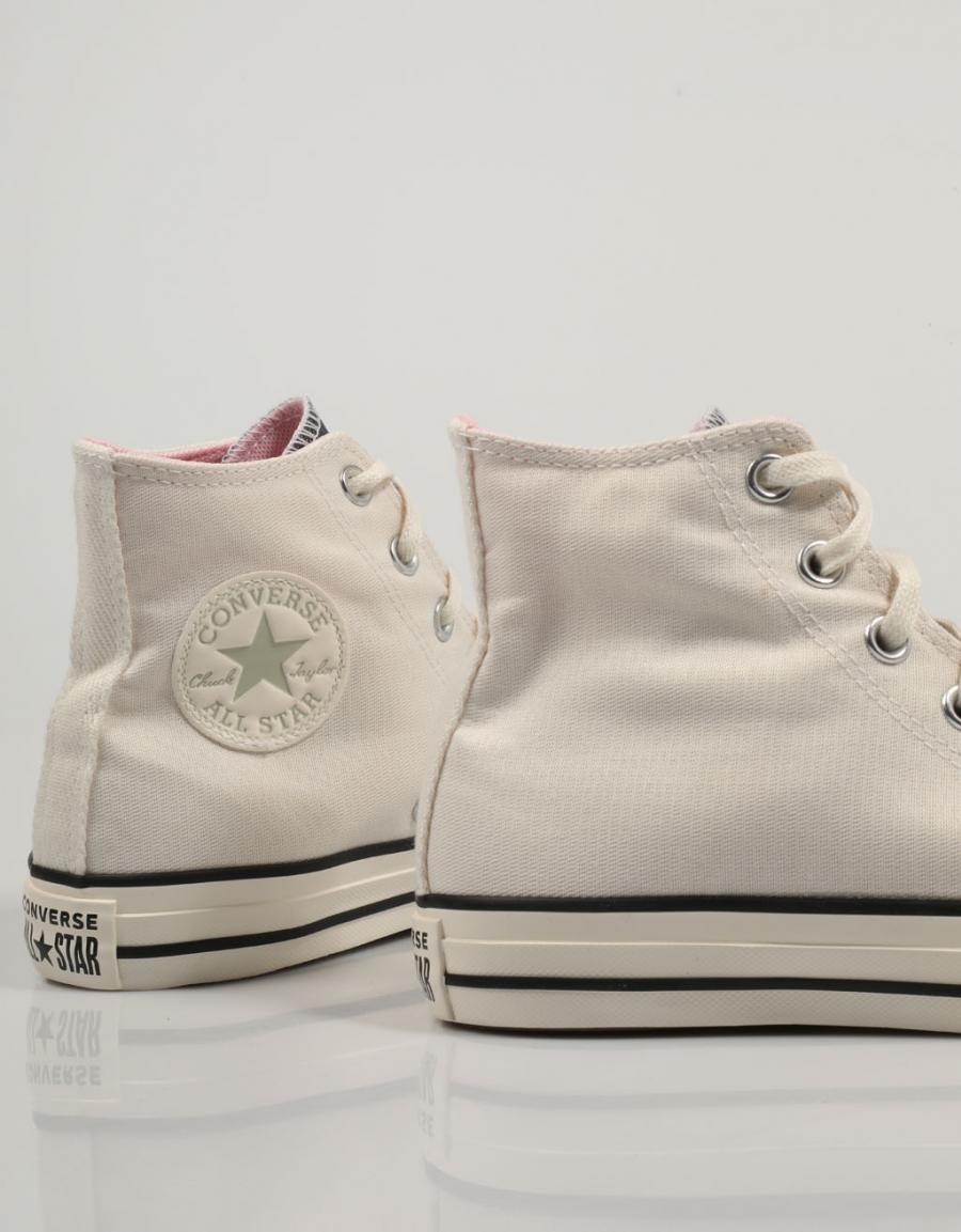 ZAPATILLAS CONVERSE CHUCK en color Blanco