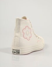 ZAPATILLAS CONVERSE CHUCK en color Hielo