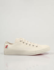 ZAPATILLAS CONVERSE CHUCK en color Hielo