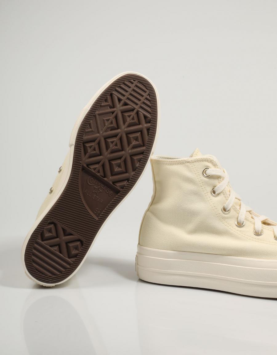 ZAPATILLAS CONVERSE CHUCK en color Hielo