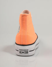 ZAPATILLAS CONVERSE CHUCK en color Naranja