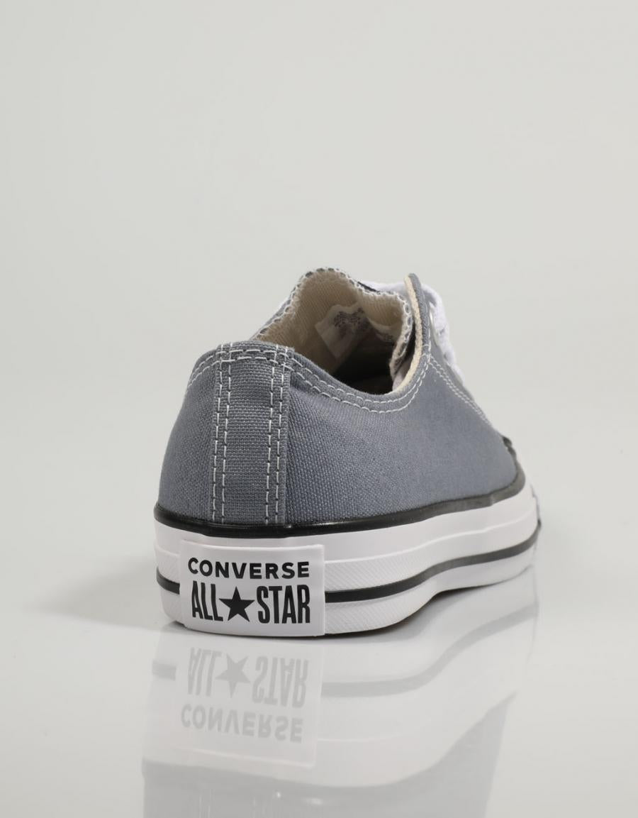 ZAPATILLAS CONVERSE CHUCK en color Gris