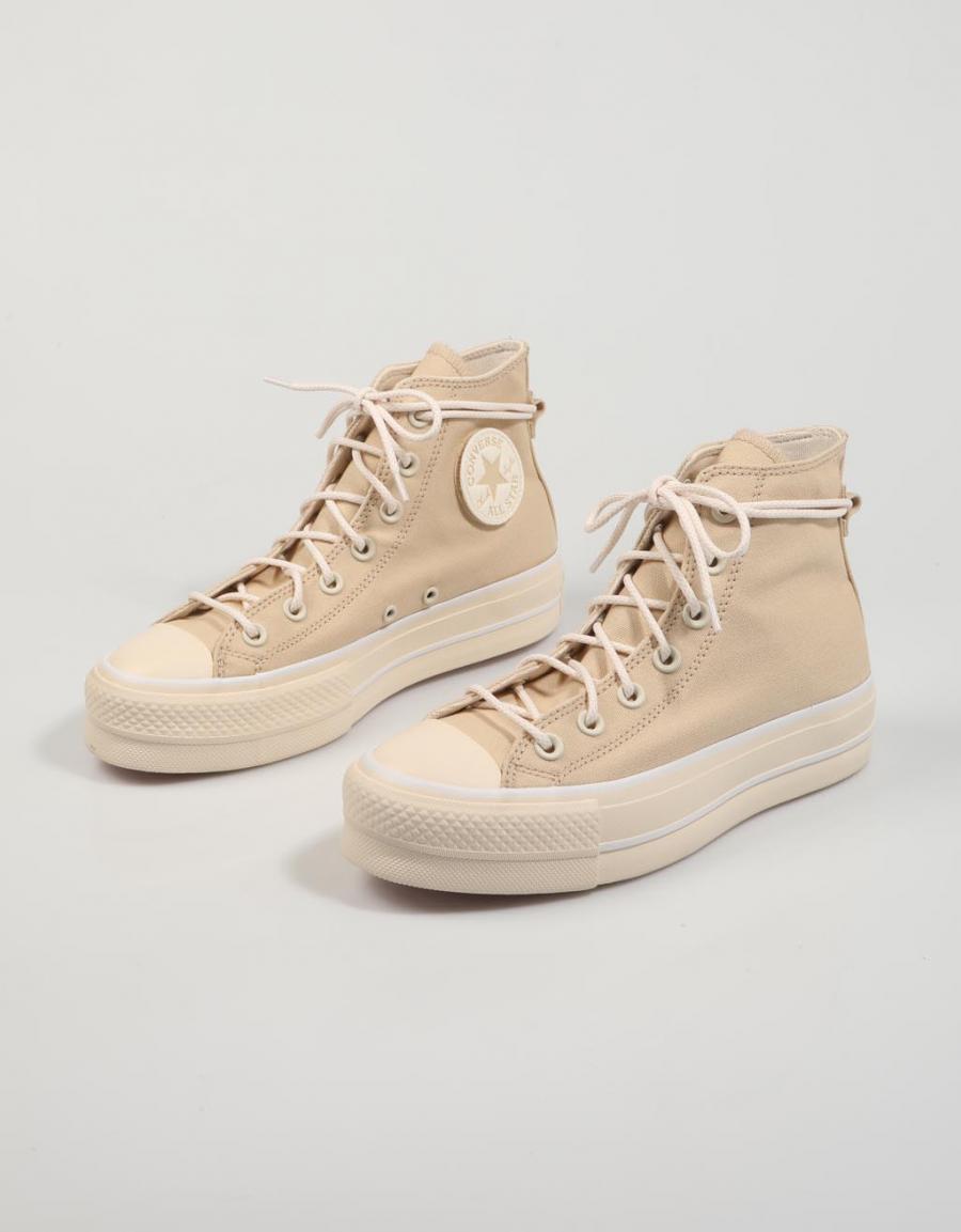 ZAPATILLAS CONVERSE CHUCK en color Beige