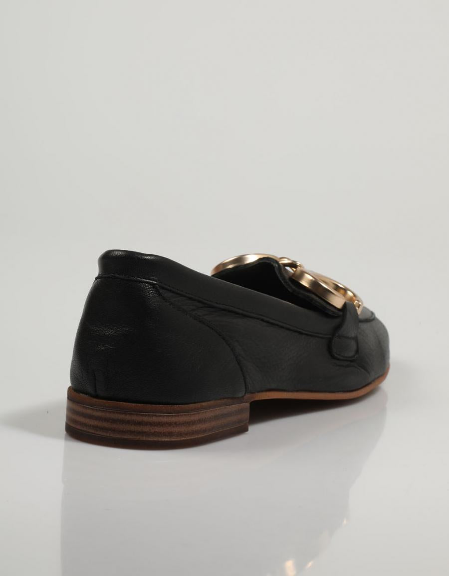 ZAPATOS VESTIR TOP 3 23323 en color Negro