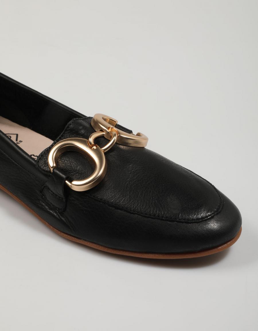ZAPATOS VESTIR TOP 3 23323 en color Negro