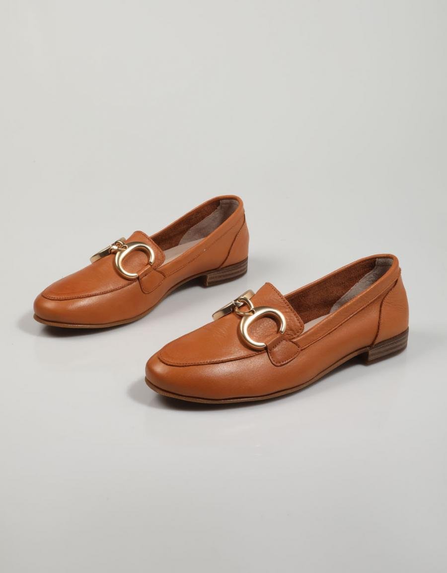 ZAPATOS VESTIR TOP 3 23323 en color Cuero